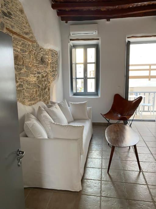 Venghera Naousa Apartment In The Heart Of Naousa 外观 照片